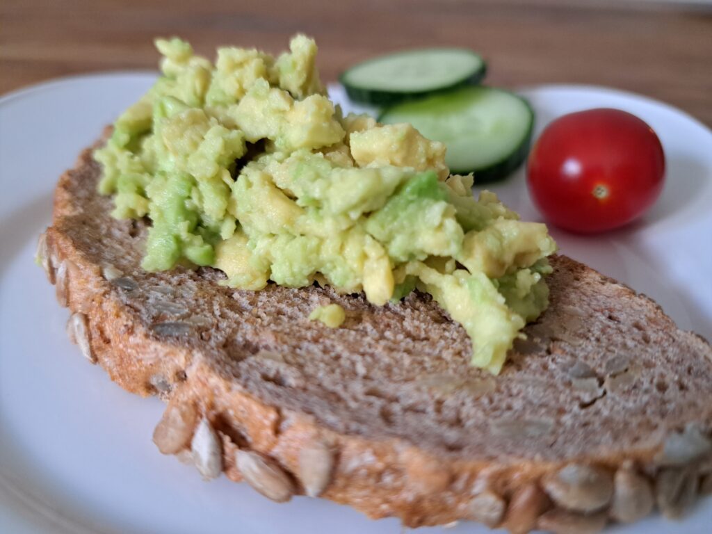 Girl Dinner trifft auf Avocado